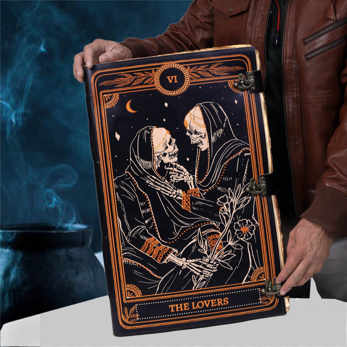 Das Tarot-Notizbuch für die Liebenden aus Leder