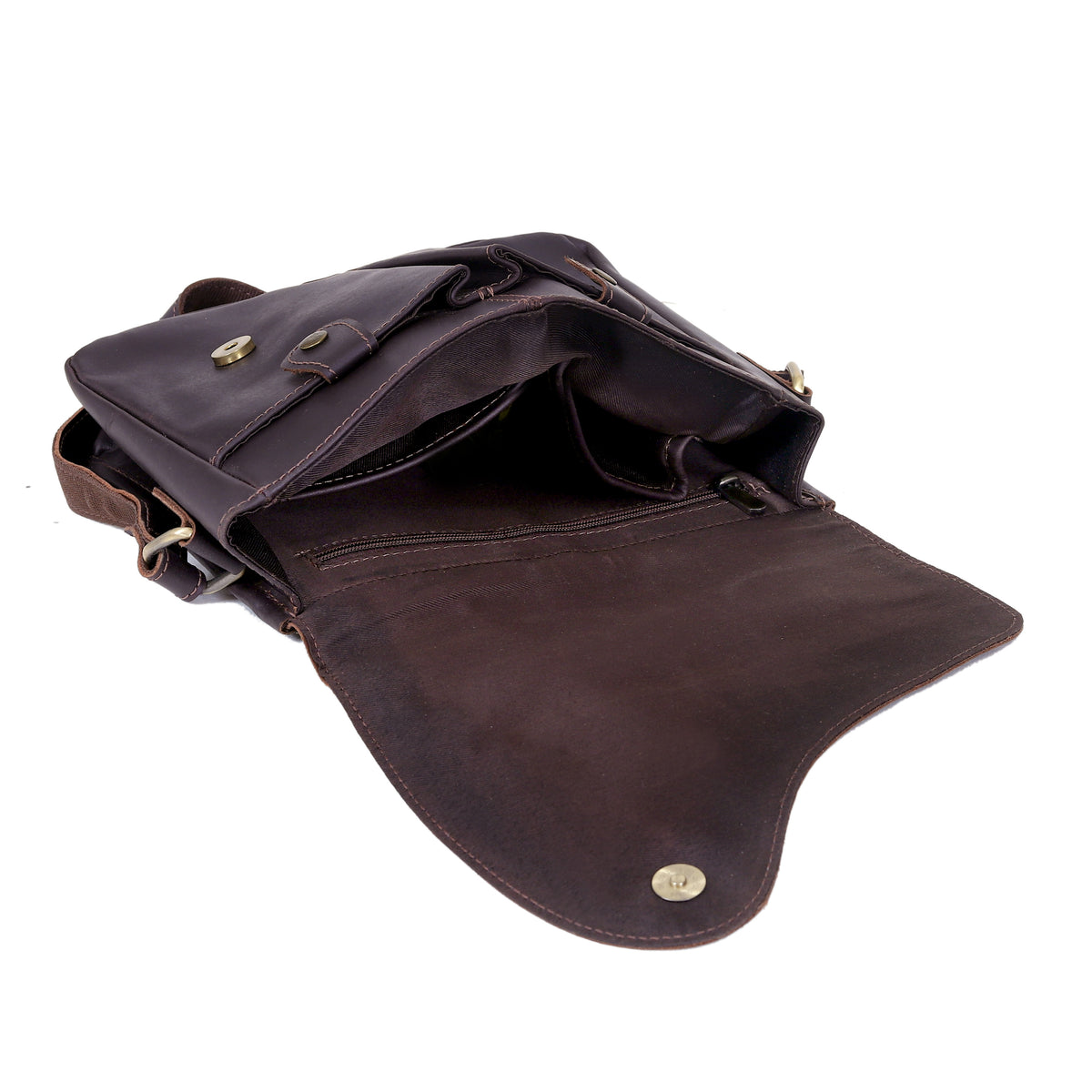 UMHÄNGETASCHE AUS LEDER „DIXIE“