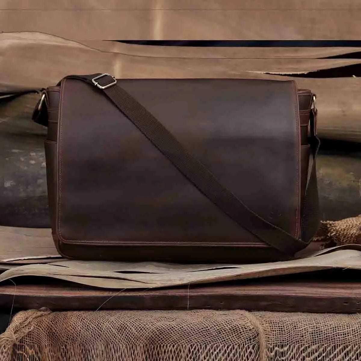 Buffalo messenger bag sales