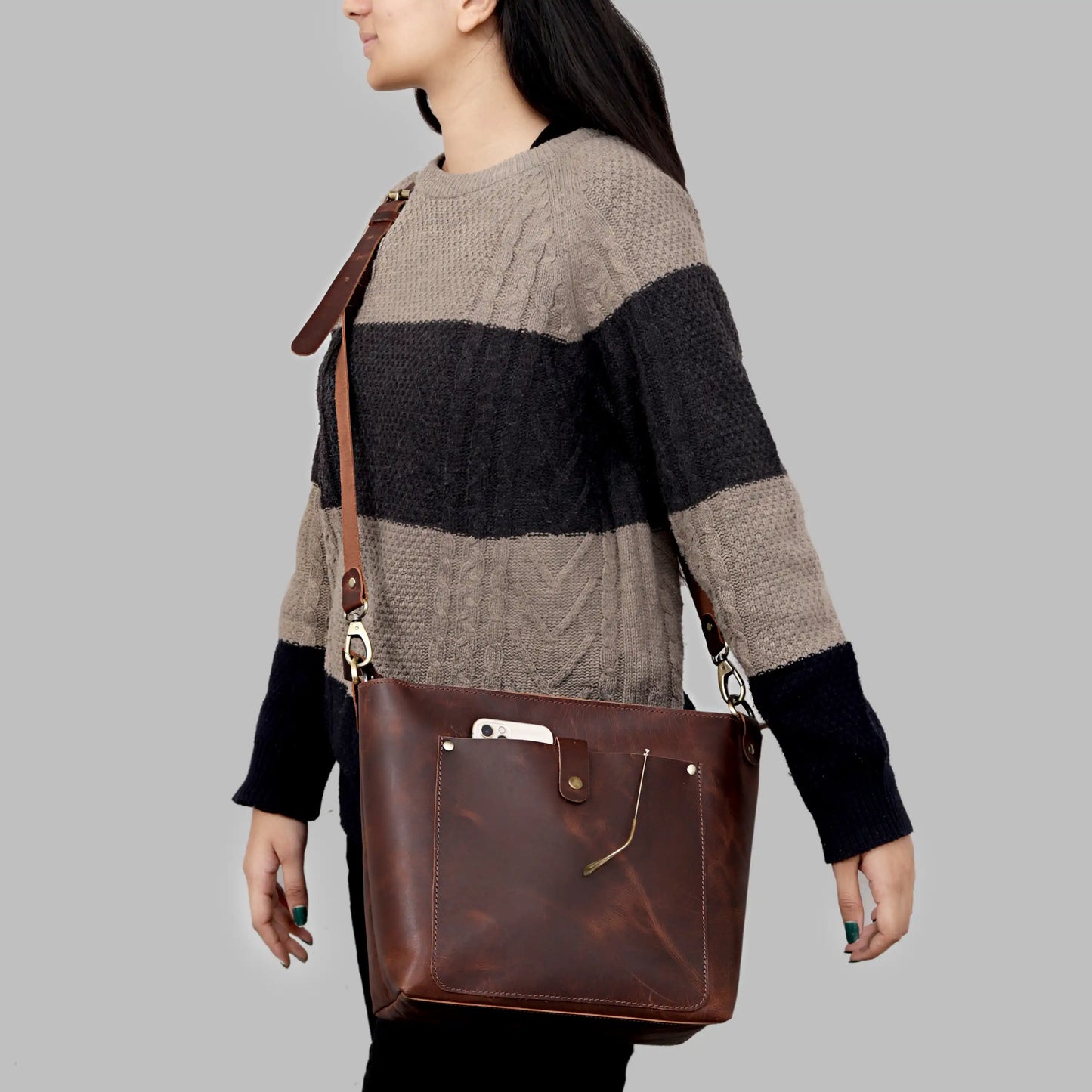 PHOENIX BUFFALO LEATHER TOTE BROWN