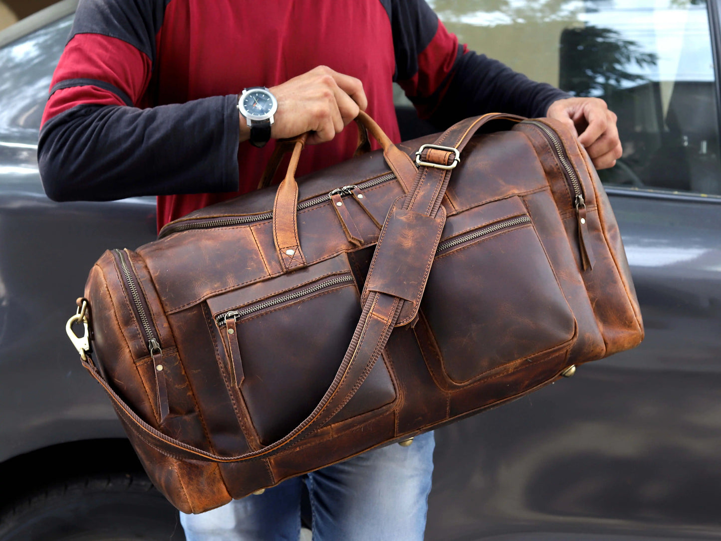 VINTAGE VOYAGER LEATHER DUFFLE BAG